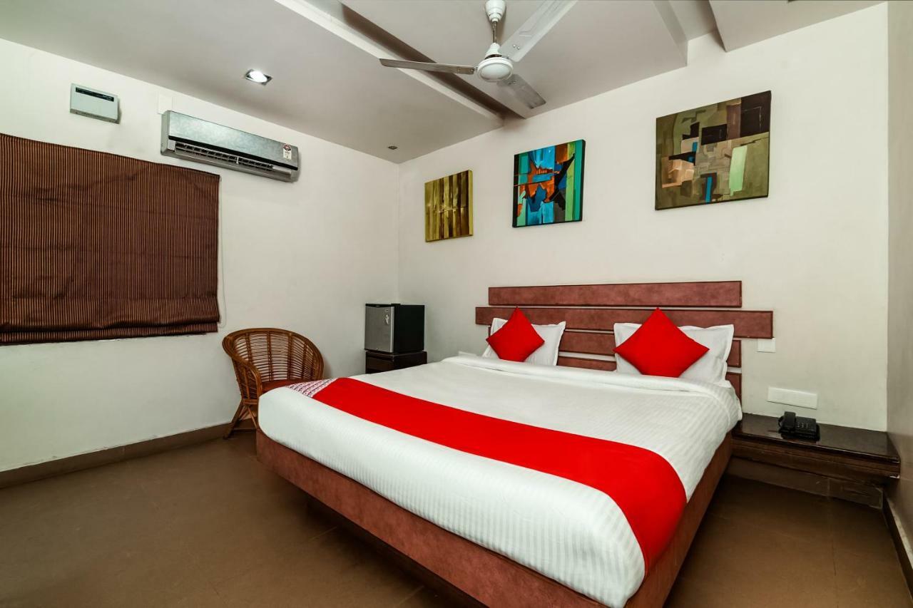 فيساخاباتنام Oyo 28856 Manjeera Inn المظهر الخارجي الصورة