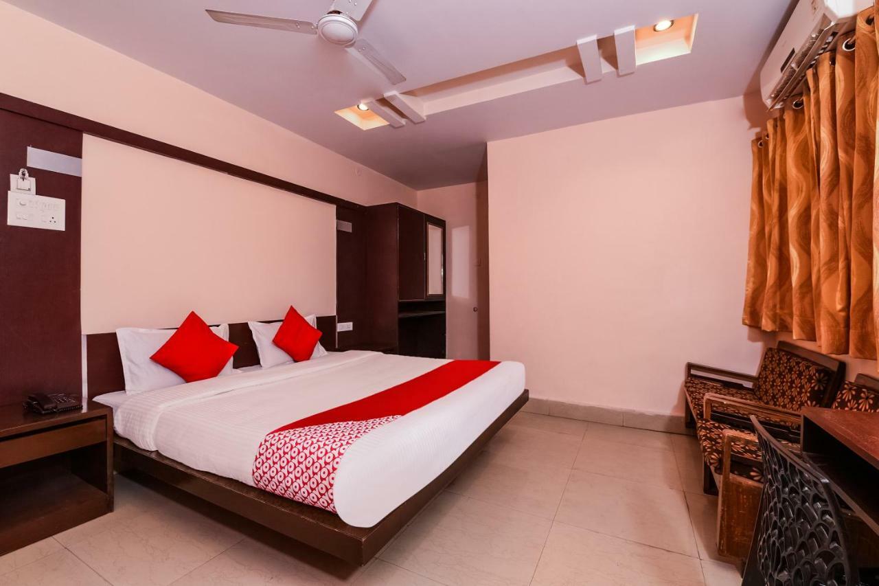 فيساخاباتنام Oyo 28856 Manjeera Inn المظهر الخارجي الصورة