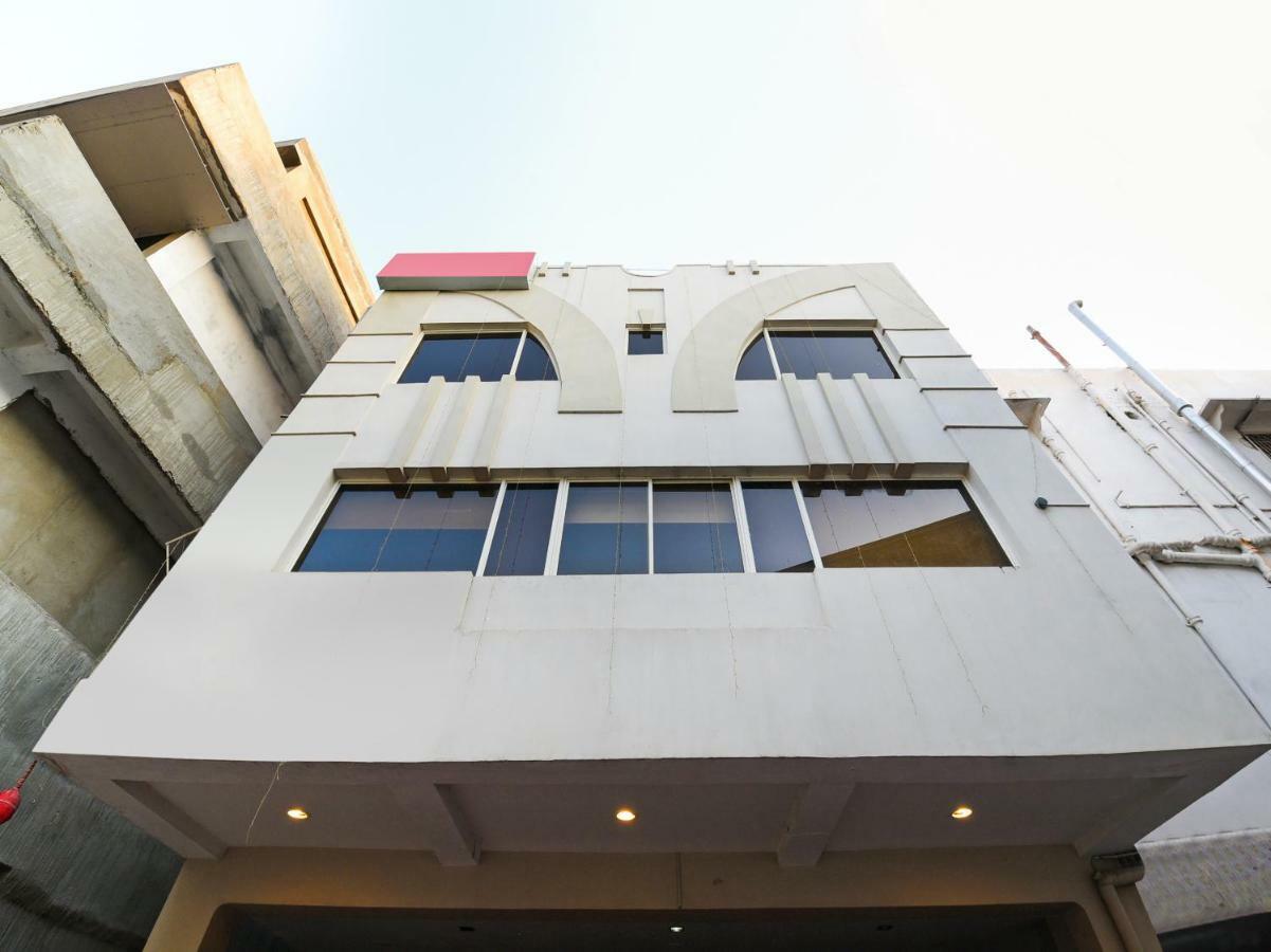 فيساخاباتنام Oyo 28856 Manjeera Inn المظهر الخارجي الصورة